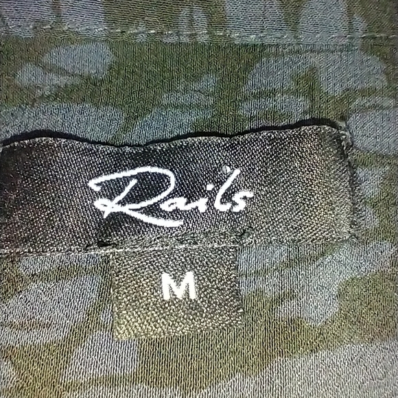 RAILS PEARL CHARCOAL BATIK CHETTA BLOUSE - Picture 5 of 9